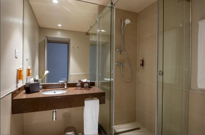 Vila Gale bathroom